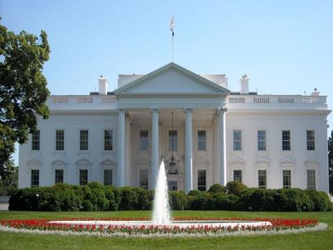البيت الأبيض: المزاعم الرامية لعزل بايدن