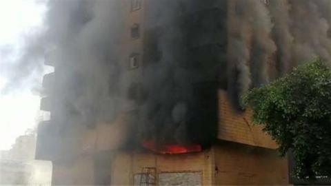الحماية المدنية تنقذ سكان برج من النيران بإمبابة