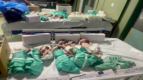 مسؤول طبي بغزة: إجلاء 31 من الأطفال الخدج من