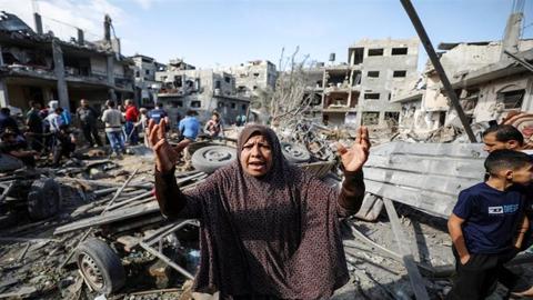 الحكومة بغزة: نطالب الدول العربية والإسلامية