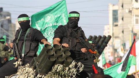 حماس: لن يرى الأسرى النور حتى يلتزم الاحتلال