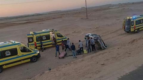 إصابة 4 أشخاص في انقلاب ملاكي بـ صحراوي الصف 