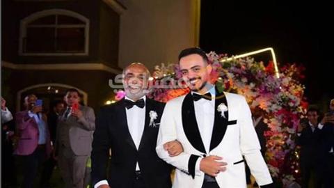 بالصور.. سليمان عيد يرقص بـ العصا في حفل زفاف