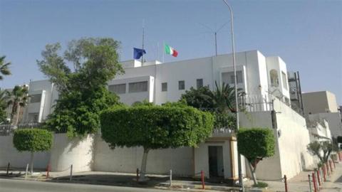 السفارة الإيطالية: وصول سفينة مساعدات إلى درنة