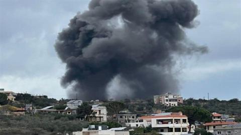 جيش الاحتلال يقصف شقة سكنية في مدينة النبطية